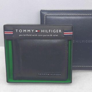 TOMMY HILFIGER - ●●トミーヒルフィガー　二つ折り財布　箱付き　TOMMY HILFIGER