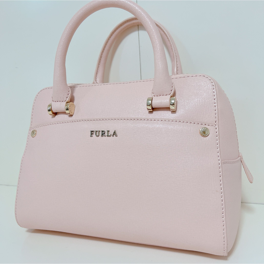 Furla(フルラ)の☆美品☆送料無料☆FURLAフルラレザー2WAYハンドバッグ☆ レディースのバッグ(ショルダーバッグ)の商品写真