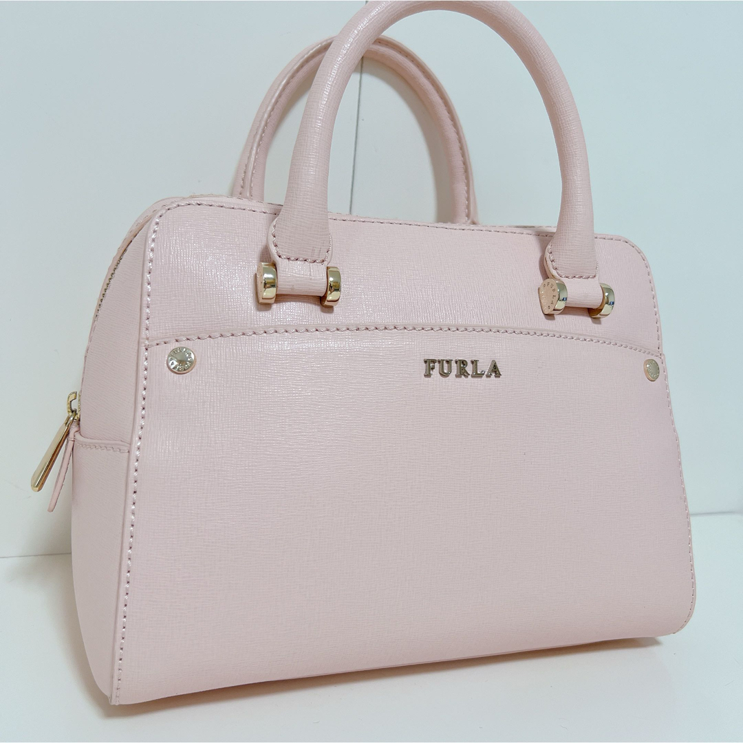 Furla(フルラ)の☆美品☆送料無料☆FURLAフルラレザー2WAYハンドバッグ☆ レディースのバッグ(ショルダーバッグ)の商品写真