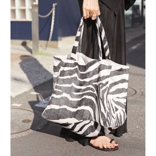 L'Appartement DEUXIEME CLASSE - バザール アトリエ サブロン　ZEBRA TOTE BAG