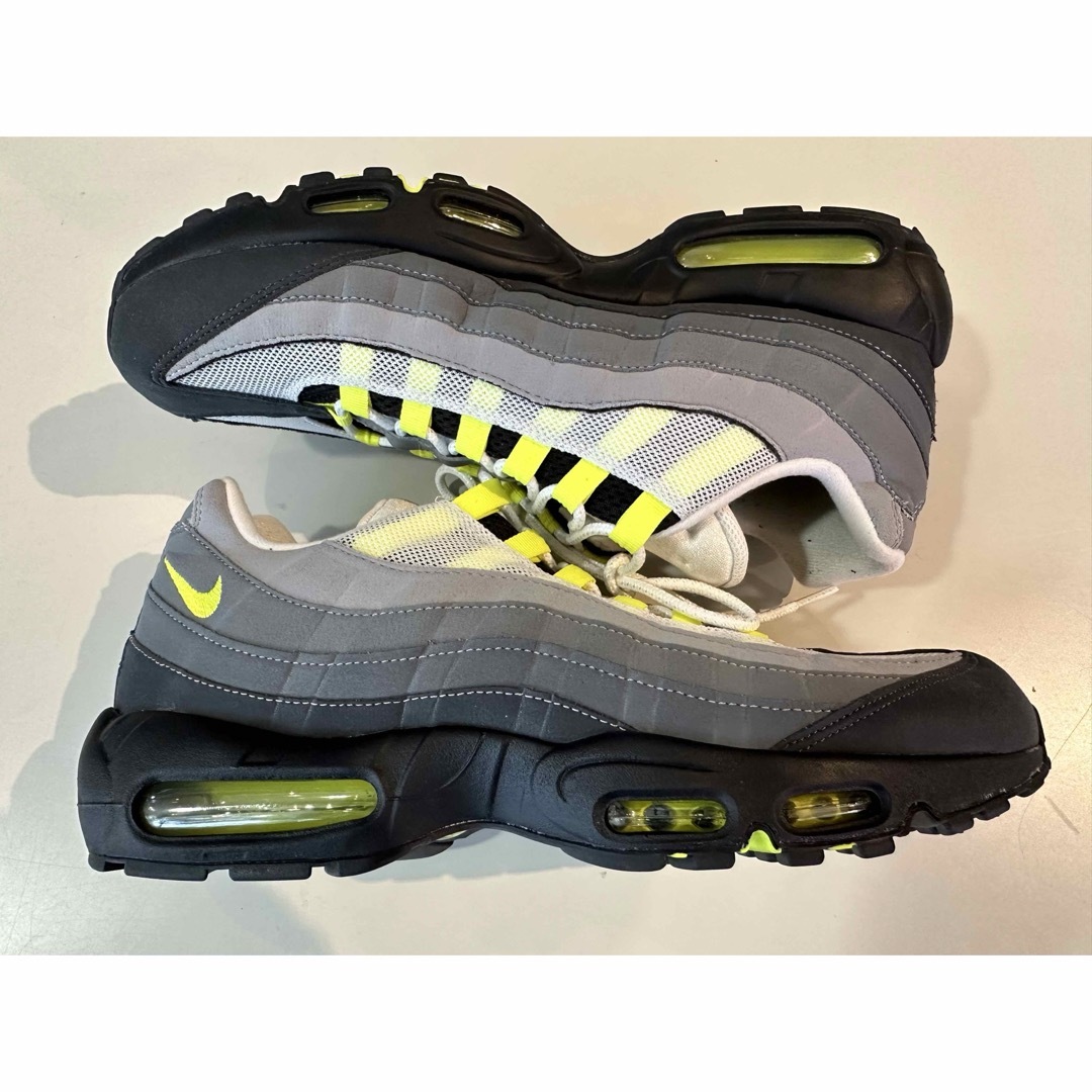 NIKE(ナイキ)の2020 NIKE AIR MAX 95 OG イエローグラデ US12 メンズの靴/シューズ(スニーカー)の商品写真