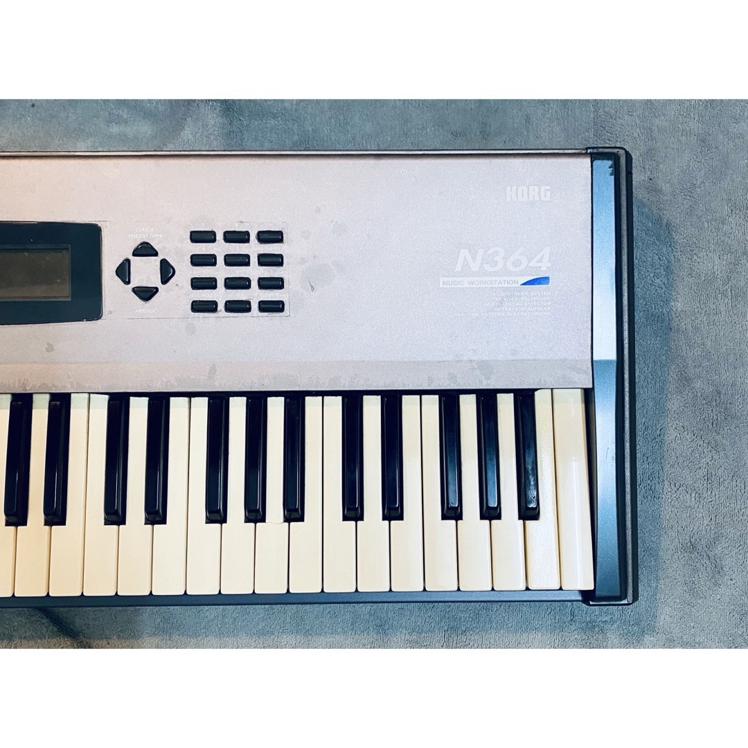 KORG(コルグ)のKORG N364ミュージックワークステーション シンセサイザー 楽器の鍵盤楽器(キーボード/シンセサイザー)の商品写真