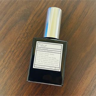 オゥパラディ(AUX PARADIS)のAUX PARADIS オードパルファム オゥパラディ 15ml フルール(その他)