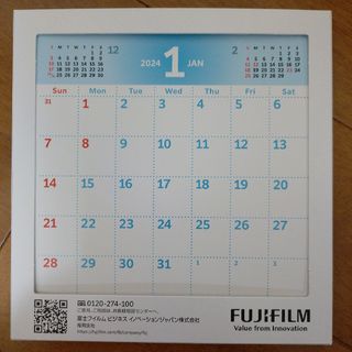 富士フィルム FUJIFILM 2024年卓上カレンダー(カレンダー/スケジュール)