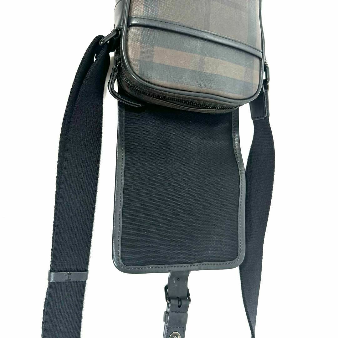 BURBERRY(バーバリー)のバーバリー ショルダーバッグ  ポシェット フラップ チェック柄 ブラック メンズのバッグ(ショルダーバッグ)の商品写真