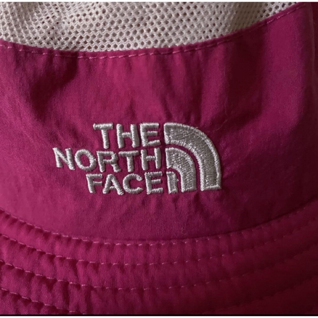 THE NORTH FACE(ザノースフェイス)のSALE！THE NORTH FACEハット  キャンプアウトドア ピンク 帽子 レディースの帽子(ハット)の商品写真