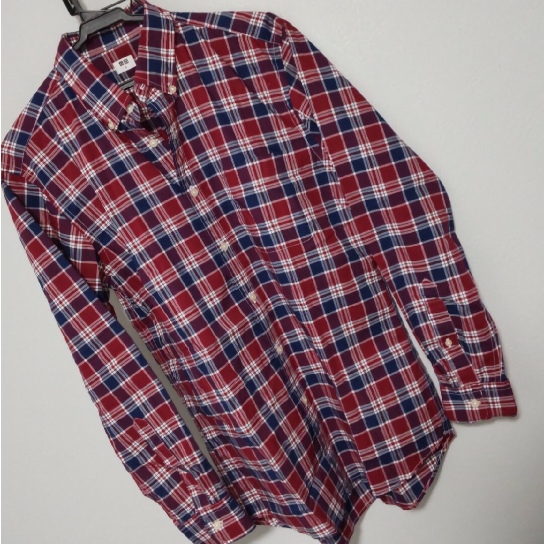 UNIQLO(ユニクロ)のユニクロ　チェックシャツ　春向け　RED＊NAVY＊WHITE メンズのトップス(シャツ)の商品写真