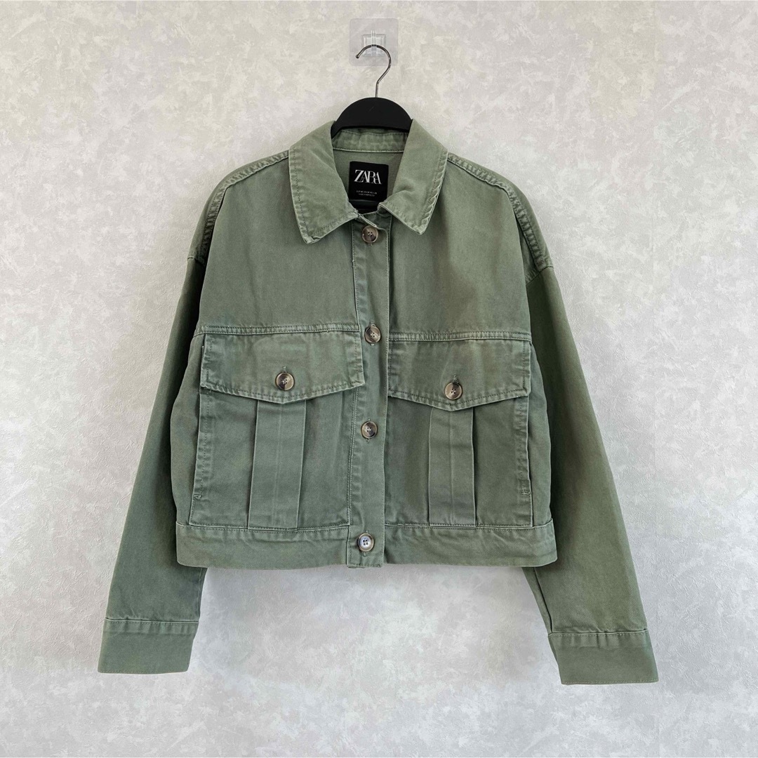 ZARA(ザラ)のZARA  ショート丈 デニムジャケット レディースのジャケット/アウター(Gジャン/デニムジャケット)の商品写真