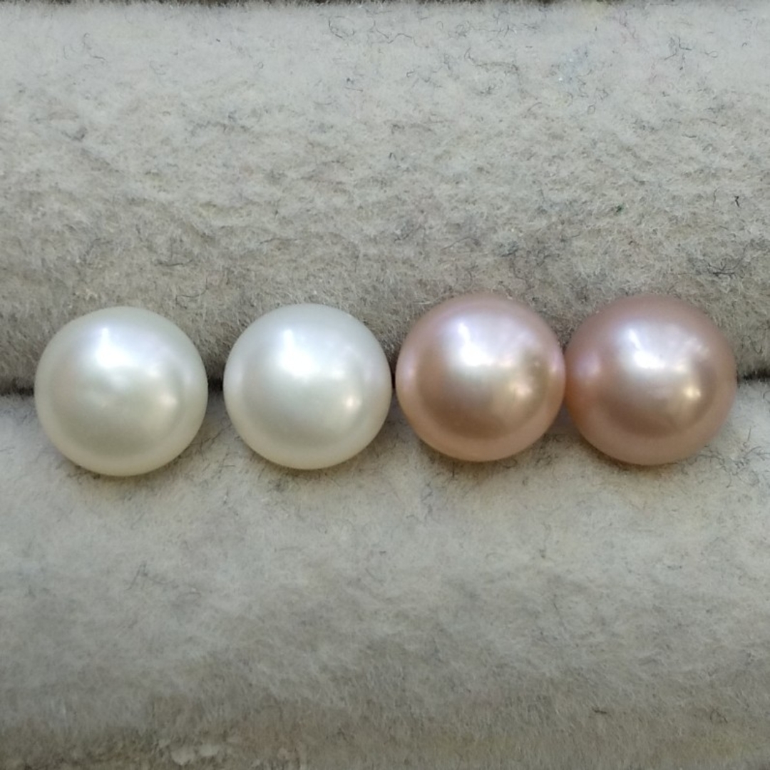 269 淡水真珠ピアス 小さめ 2色セット ホワイト ピンク 本真珠 レディースのアクセサリー(ピアス)の商品写真