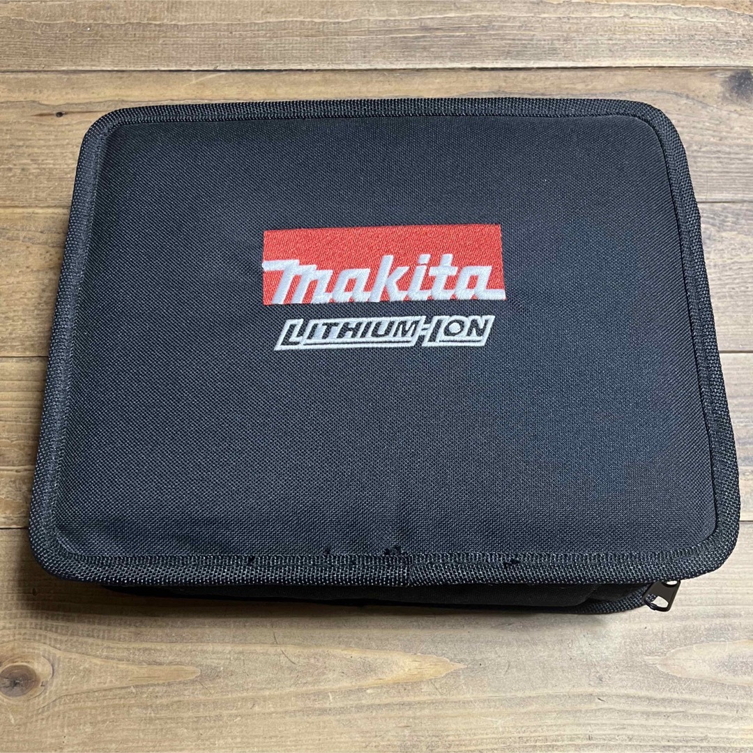 Makita(マキタ)の美品 マキタ インパクトドライバー 10.8V  TD090DWSPW インテリア/住まい/日用品のインテリア/住まい/日用品 その他(その他)の商品写真