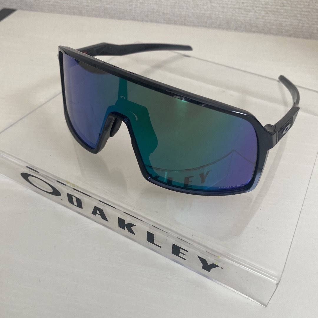 Oakley(オークリー)のOAKLEY SUTRO 940617 メンズのファッション小物(サングラス/メガネ)の商品写真