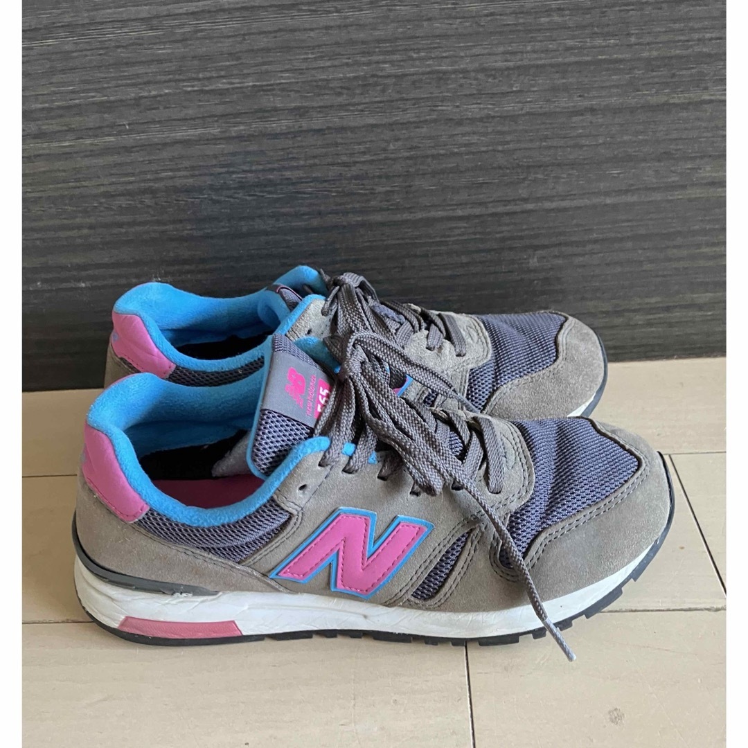 New Balance(ニューバランス)のニューバランス565⭐️スニーカー⭐️グレーピンク⭐️美品 レディースの靴/シューズ(スニーカー)の商品写真