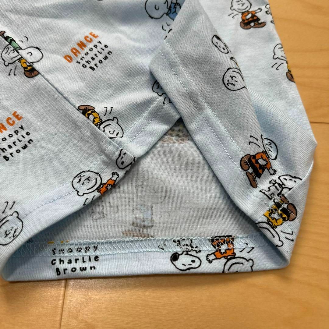 SNOOPY(スヌーピー)の新品　スヌーピー　トイザらス　子供服　ベビー　半袖　Tシャツ　総柄　水色　95 キッズ/ベビー/マタニティのキッズ服男の子用(90cm~)(Tシャツ/カットソー)の商品写真