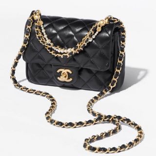 CHANEL - 定価以下　新作　シャネル　CHANEL ミニフラップバッグ　ミニマトラッセ