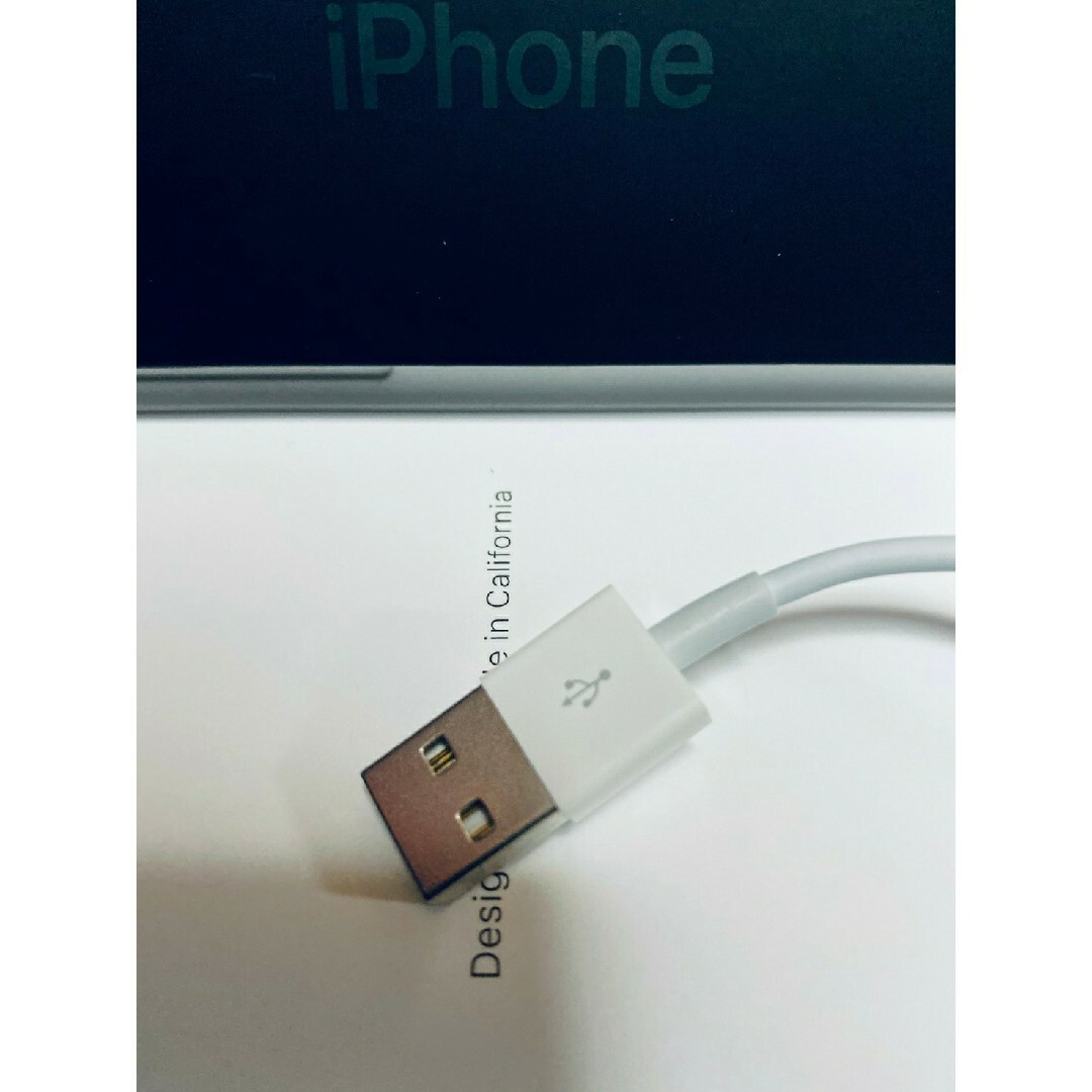 Apple(アップル)のiPhone充電器 USBケーブル typeA ライトニングケーブル　1m2本 スマホ/家電/カメラのスマートフォン/携帯電話(バッテリー/充電器)の商品写真