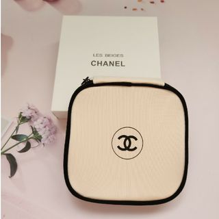 シャネル(CHANEL)の【新品】CHANEL シャネル ポーチ ホワイト スクエア  ノベルティ(ポーチ)