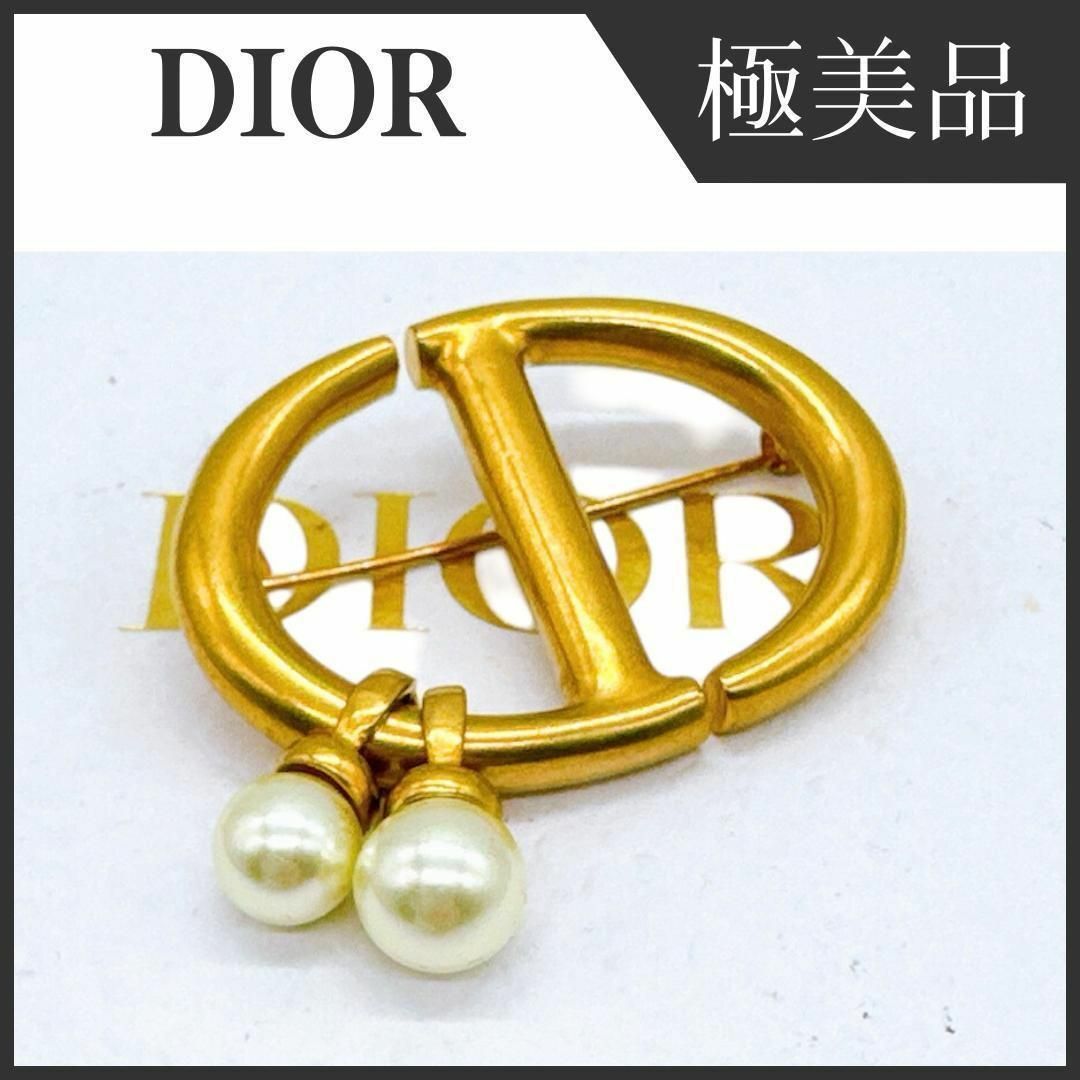 Christian Dior(クリスチャンディオール)のディオール Navy CD ネイビー ブローチ アクセサリー レディース レディースのアクセサリー(ブローチ/コサージュ)の商品写真