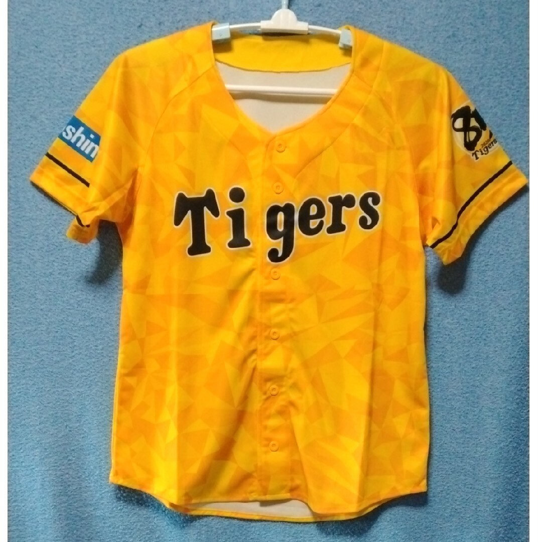 MIZUNO(ミズノ)の新品　ウル虎の夏2020阪神タイガースユニフォーム　ミズノ製 スポーツ/アウトドアの野球(ウェア)の商品写真