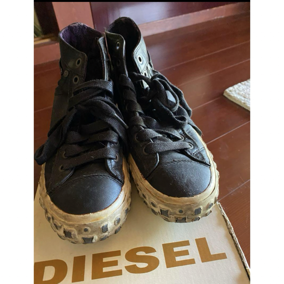 DIESEL(ディーゼル)のdiesel 革スニーカー レディースの靴/シューズ(スニーカー)の商品写真