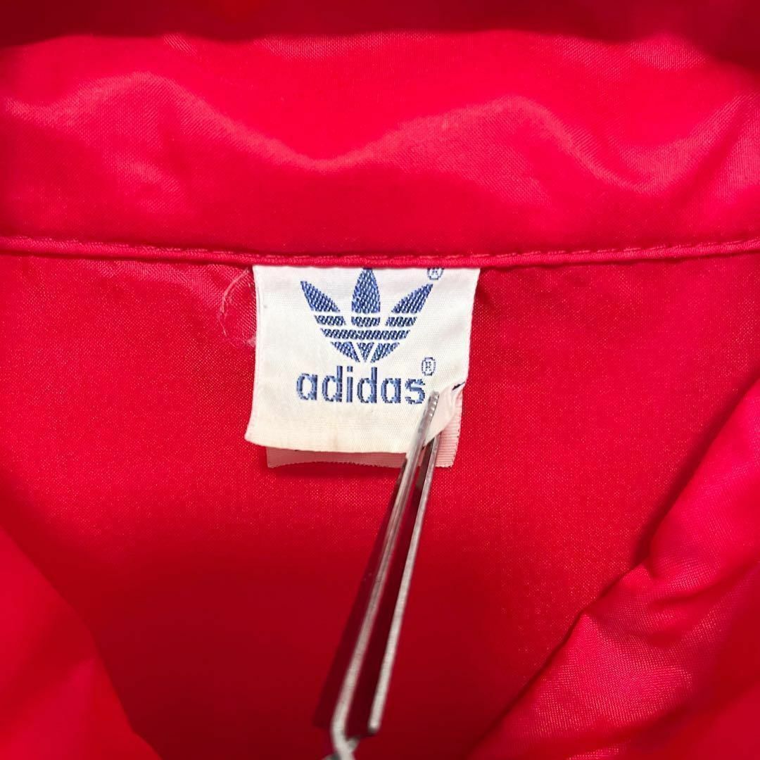 adidas(アディダス)のアディダス ナイロンジャケット 80s 古着 XL トレフォイル 無地 赤a61 メンズのジャケット/アウター(ナイロンジャケット)の商品写真
