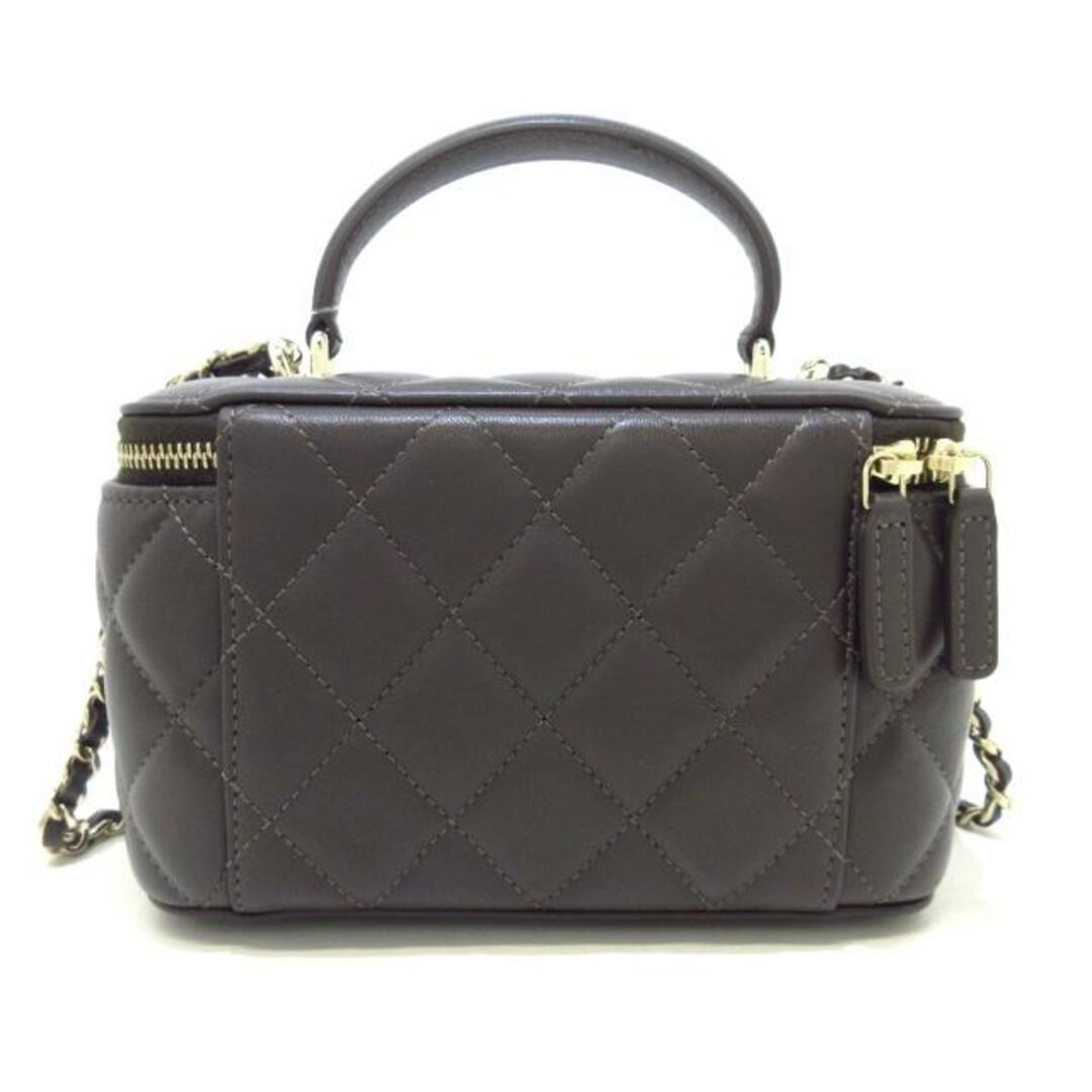 CHANEL(シャネル)のCHANEL(シャネル) バニティバッグ レディース美品  ヴァニティケース/マトラッセ AP2199/B06660/N0203 ダークブラウン 2WAY/チェーンショルダー/ゴールド金具/ミラー付き ラムスキン レディースのバッグ(その他)の商品写真