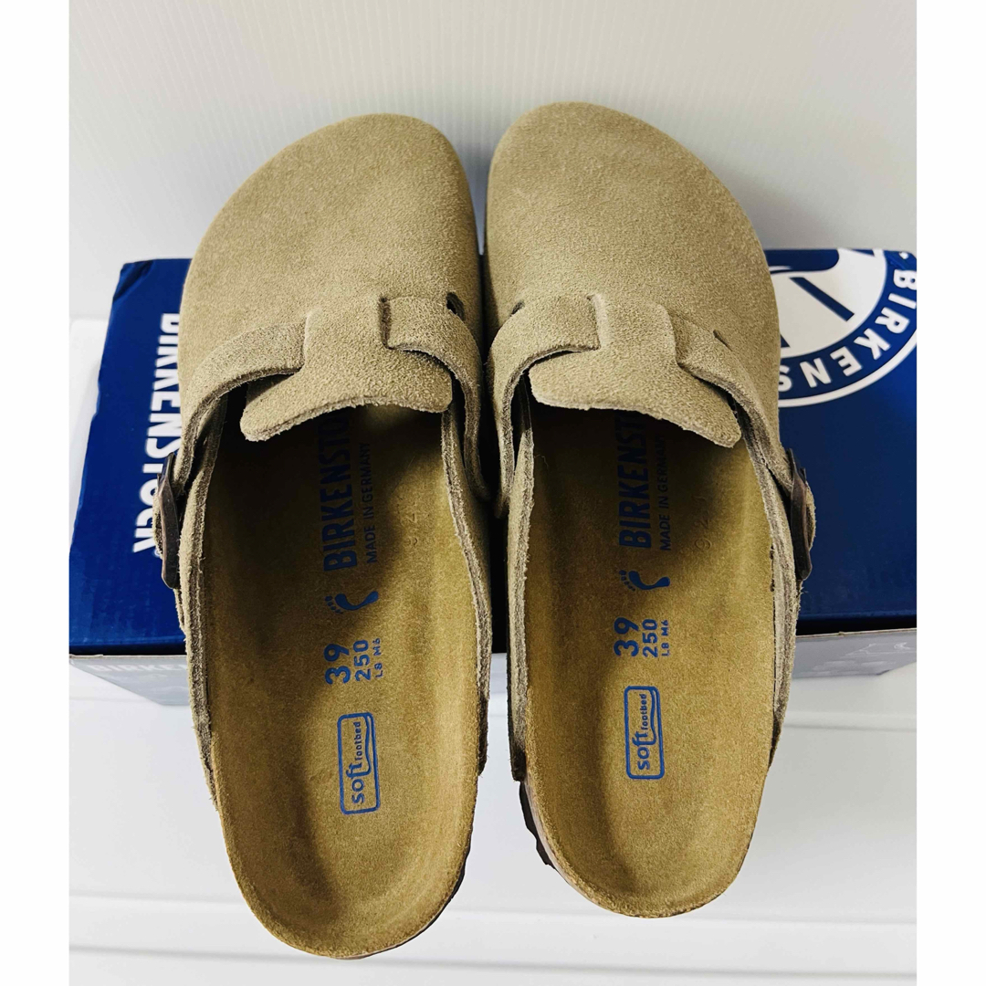 BIRKENSTOCK(ビルケンシュトック)のブルー様専用　ビルケンシュトック　ボストン　39 ナロー レディースの靴/シューズ(スリッポン/モカシン)の商品写真