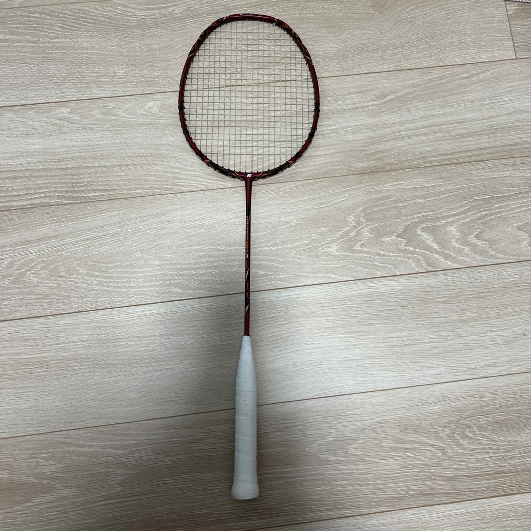 YONEX(ヨネックス)のヨネックス　ボルトリック80 スポーツ/アウトドアのスポーツ/アウトドア その他(バドミントン)の商品写真