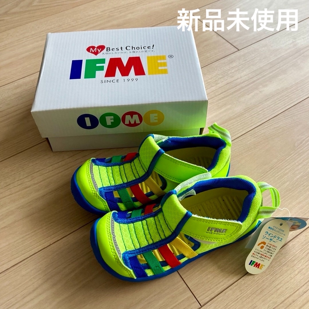 IFME(イフミー)の【新品未使用】＊IFME（イフミー）＊ウォーターシューズ（サンダル）18cm キッズ/ベビー/マタニティのキッズ靴/シューズ(15cm~)(サンダル)の商品写真