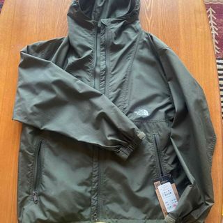 ザノースフェイス(THE NORTH FACE)のTHENORTHFACE マウンテンパーカー、カーキ※美品※メンズM size(ナイロンジャケット)