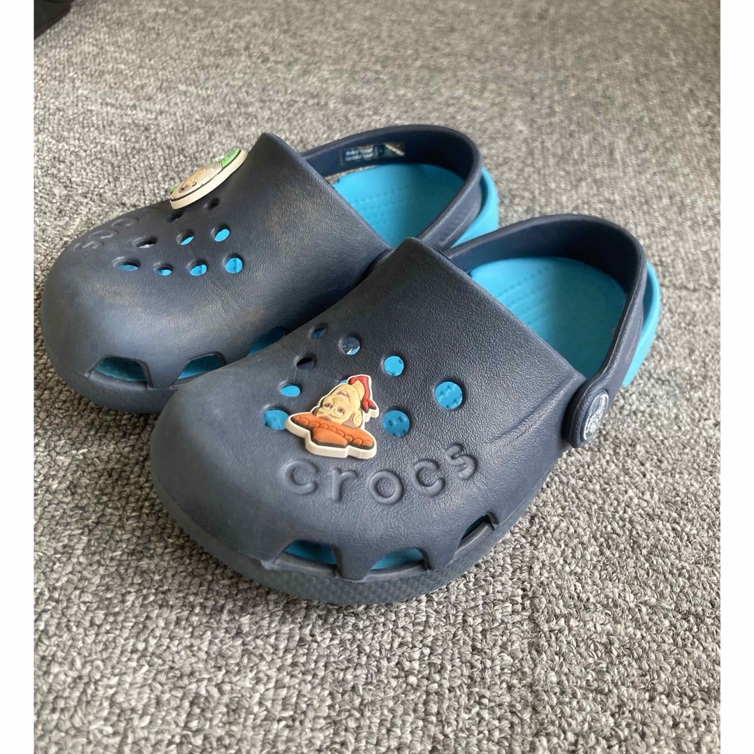 crocs(クロックス)のクロックス　キッズサンダル【C9】 キッズ/ベビー/マタニティのキッズ靴/シューズ(15cm~)(サンダル)の商品写真