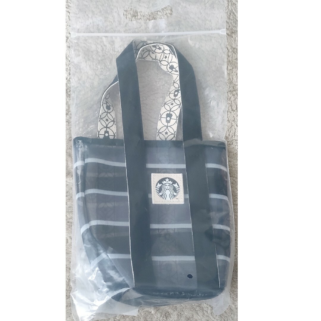 Starbucks(スターバックス)の【スターバックス】台湾限定　タンブラーバッグ　黒 レディースのバッグ(その他)の商品写真