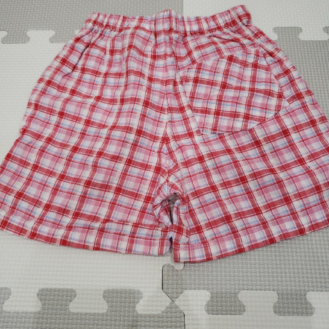 キッズ　100 ショートパンツ　パンツ　綿100%　女の子 チェック 赤 キッズ/ベビー/マタニティのキッズ服女の子用(90cm~)(パンツ/スパッツ)の商品写真