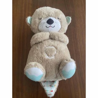フィッシャープライス新生児おやすみラッコ寝かしつけぬいぐるみ(その他)