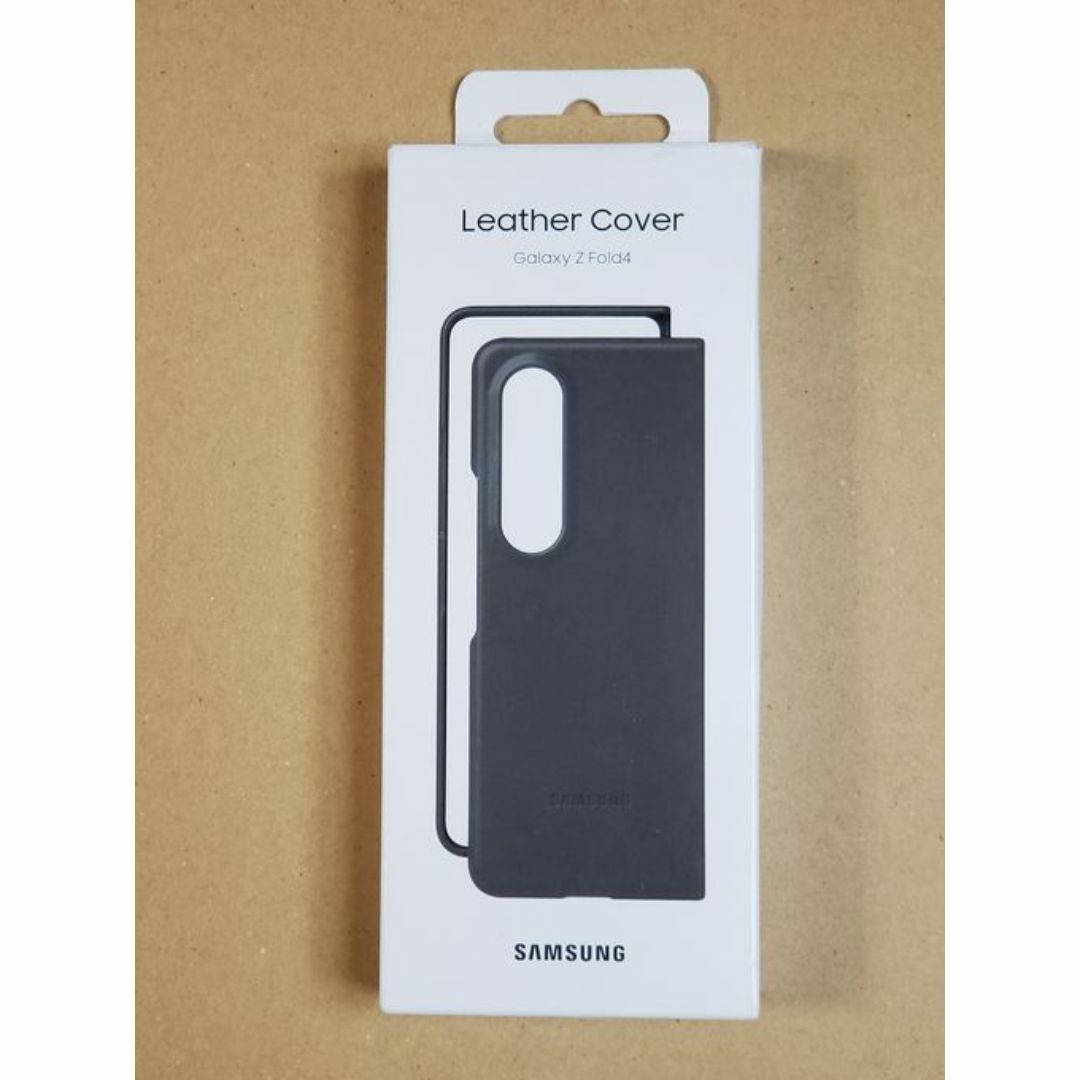 SAMSUNG(サムスン)の【開封品】Galaxy Z Fold4 5G Leather 純正 レザーカバー スマホ/家電/カメラのスマホアクセサリー(Androidケース)の商品写真