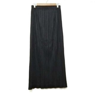 ISSEYMIYAKE(イッセイミヤケ) ロングスカート サイズL レディース美品  - 黒 プリーツ ポリエステル