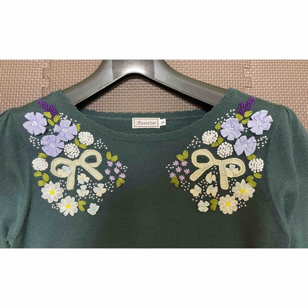 anatelier(アナトリエ)のアナトリエ　パール刺繍ニット レディースのトップス(ニット/セーター)の商品写真