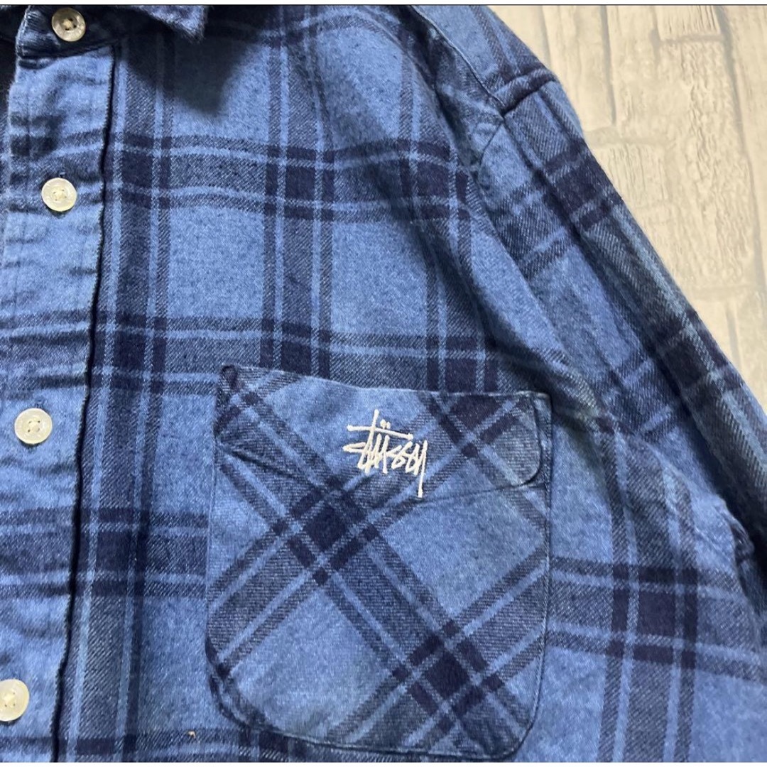 STUSSY(ステューシー)のステューシー ネルシャツ チェック 長袖 刺繍ロゴ ワンポイントロゴ ブルー S メンズのトップス(シャツ)の商品写真