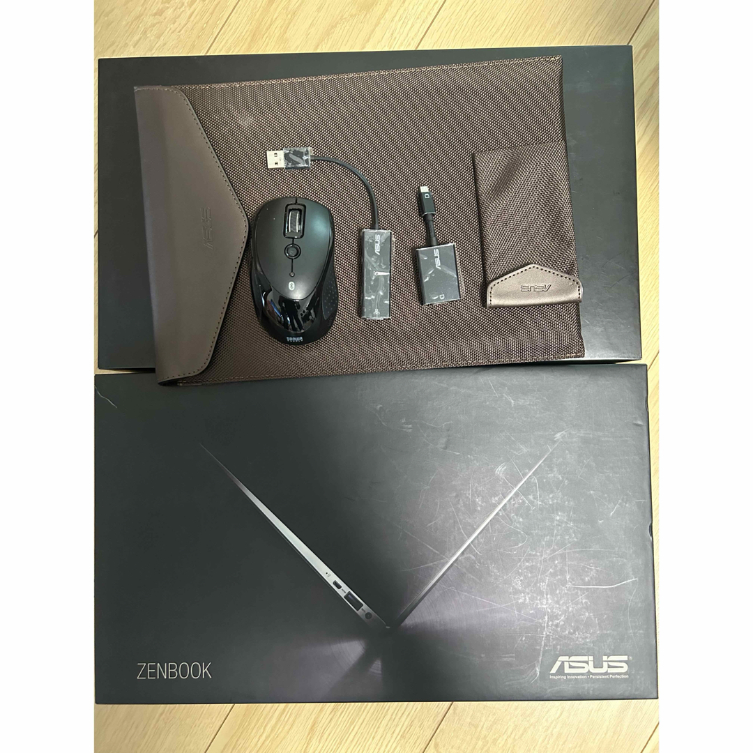 【値下げ可】ASUS ZENBOOK UX21E ノートパソコン スマホ/家電/カメラのPC/タブレット(ノートPC)の商品写真