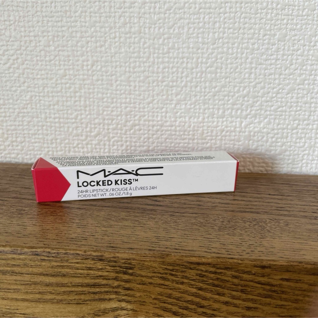 MAC(マック)の新品 M·A·C LOCKED KISS 24HR LIPSTICK 88 コスメ/美容のベースメイク/化粧品(口紅)の商品写真