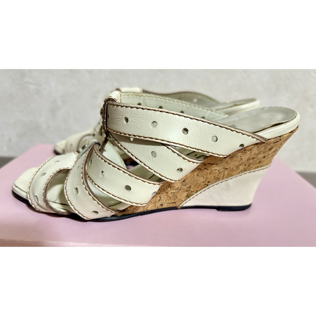 DIANA(ダイアナ)の【DIANA】サンダル（ホワイト） レディースの靴/シューズ(サンダル)の商品写真