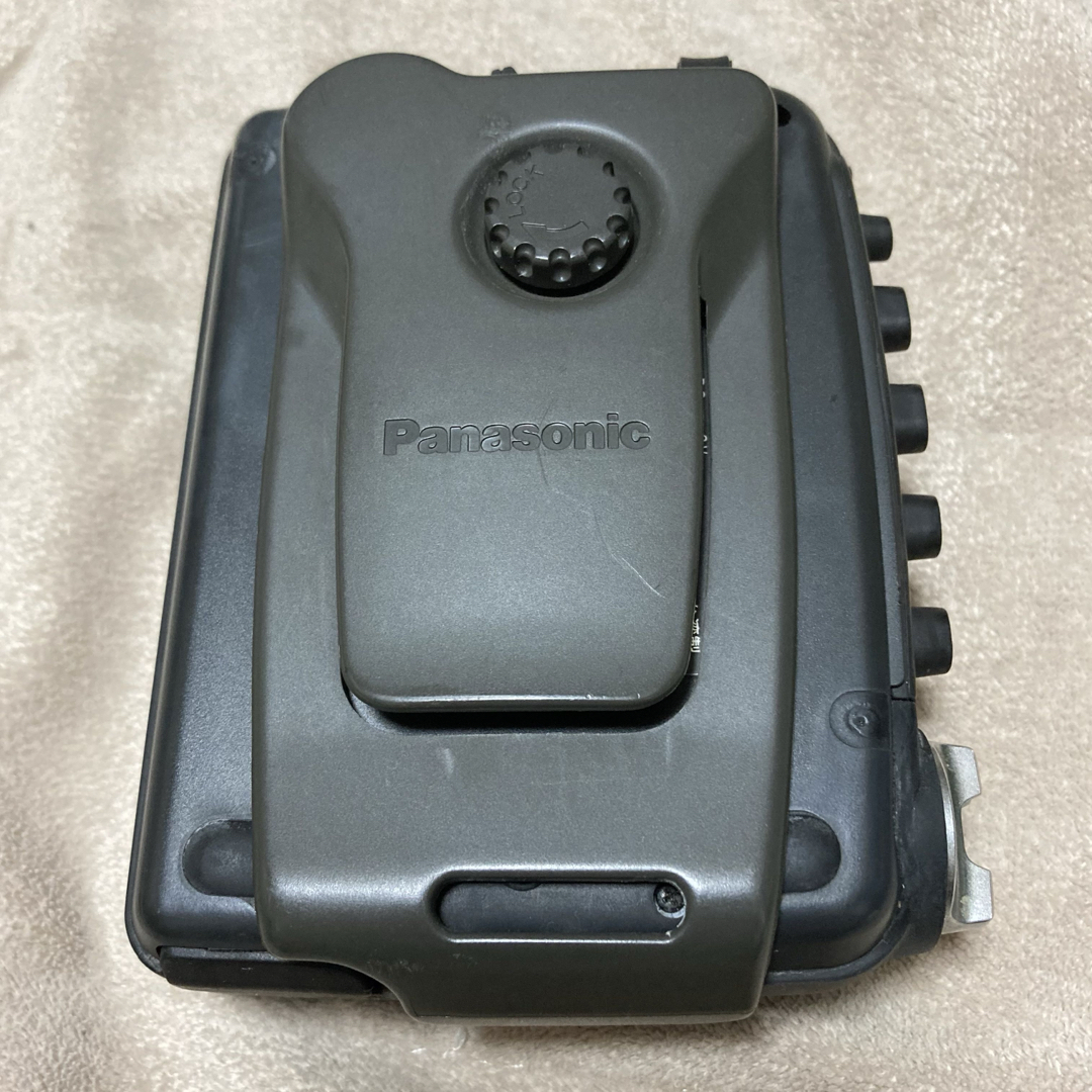 Panasonic(パナソニック)のPanasonic SHOCK WAVE  カモフラージュ スマホ/家電/カメラのオーディオ機器(ラジオ)の商品写真