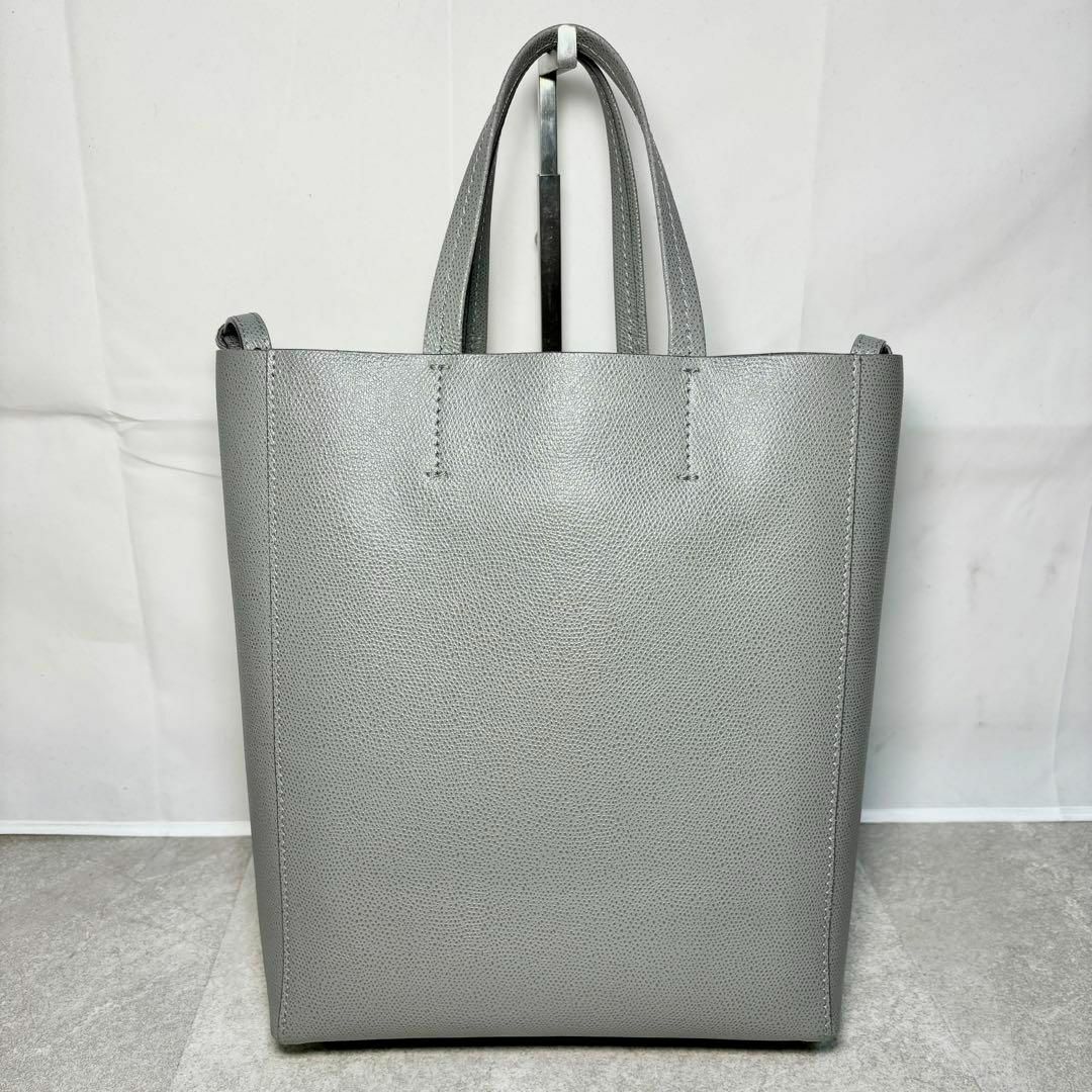 celine(セリーヌ)の(美品✨)CELINE バーティカルカバ スモール ショルダー 2way バッグ レディースのバッグ(ショルダーバッグ)の商品写真