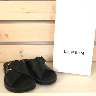 レプシィム(LEPSIM)のLEPSIM バックルソフトサンダル(サンダル)