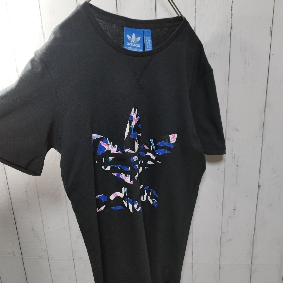 Originals（adidas）(オリジナルス)の【adidas】Flower Trefoil Print Tee メンズのトップス(Tシャツ/カットソー(半袖/袖なし))の商品写真