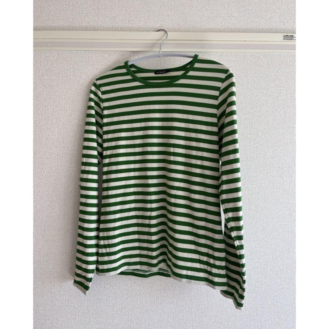 marimekko(マリメッコ)の美品 marimekko ロンT グリーン ボーダー レディースのトップス(Tシャツ(長袖/七分))の商品写真