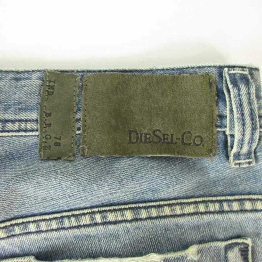 DIESEL(ディーゼル)のディーゼル デニムパンツ ジーンズ ダメージ加工 テーパード 青 W31 L32 メンズのパンツ(デニム/ジーンズ)の商品写真
