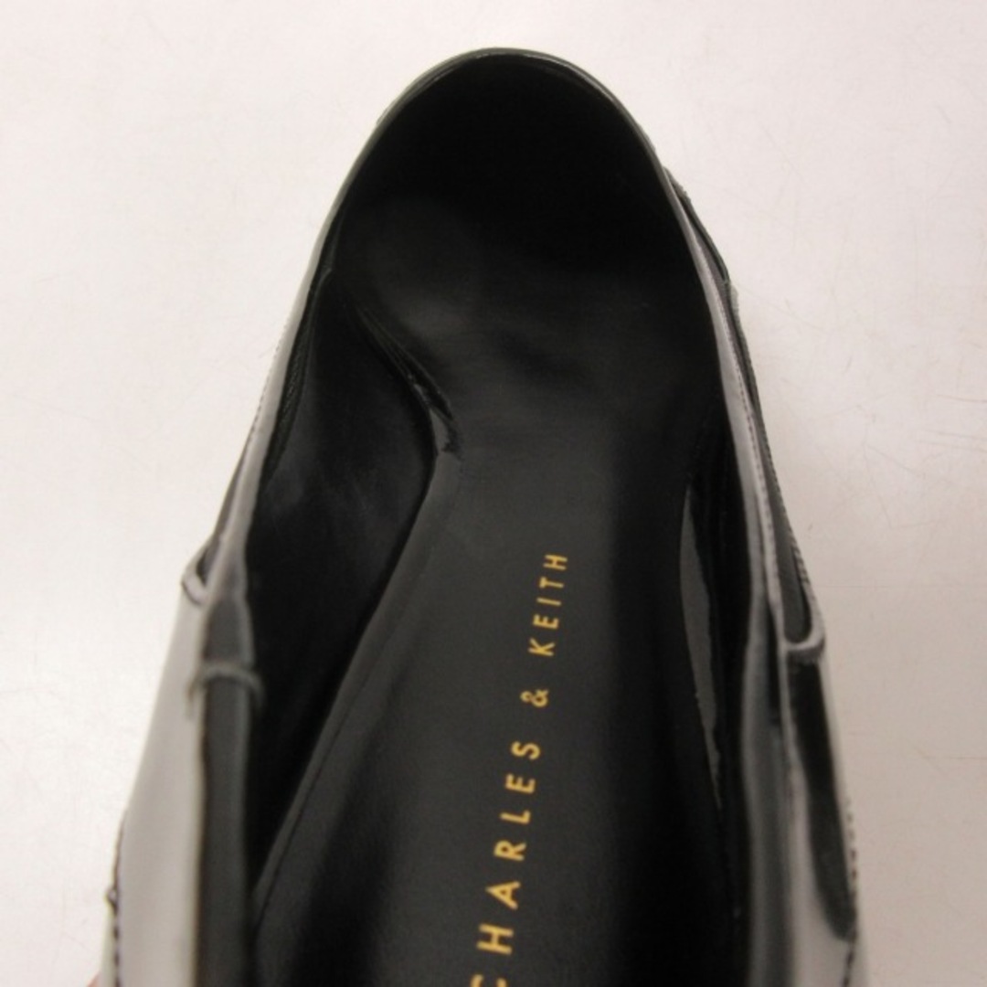 チャールズ&キース パンプス フラットシューズ エナメル 黒 38 レディースの靴/シューズ(ハイヒール/パンプス)の商品写真