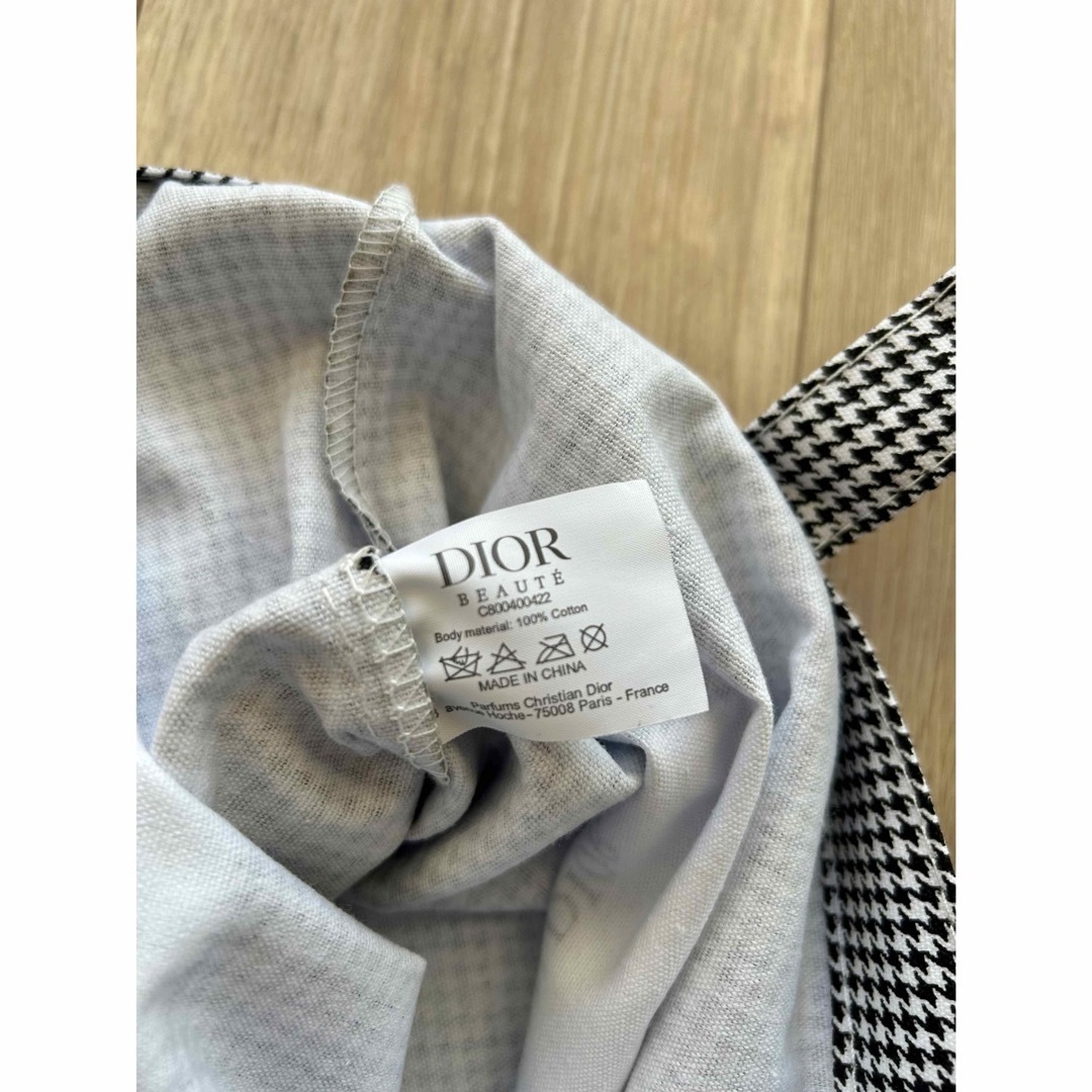 Dior(ディオール)の新品⭐︎Dior2023モデル　ディオール　ノベルティトートバッグ レディースのバッグ(トートバッグ)の商品写真