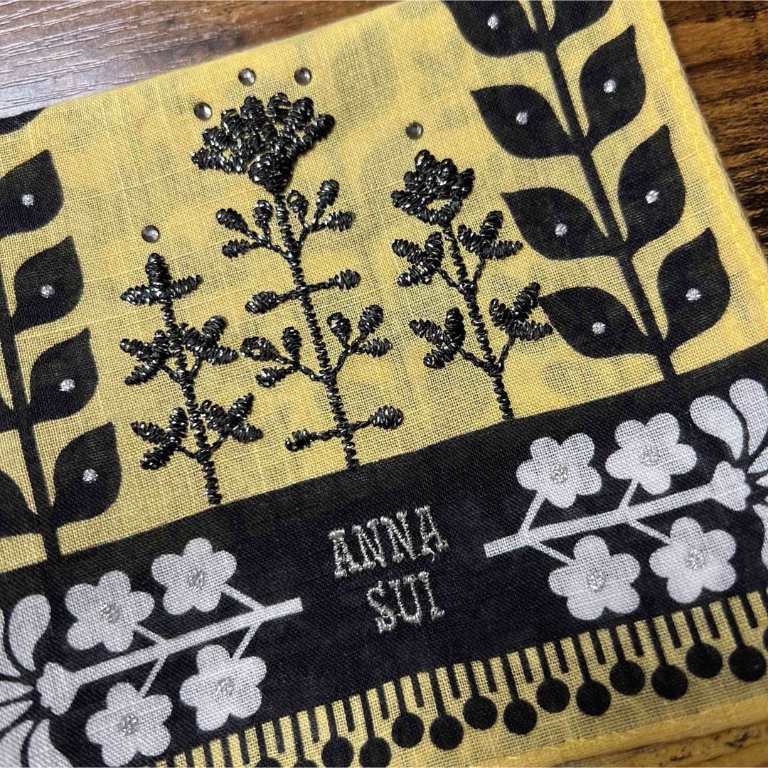 ANNA SUI(アナスイ)の【アナスイ ハンカチ】ANNA SUI レース 刺繍 レトロ 蝶 紫 黄色  レディースのファッション小物(ハンカチ)の商品写真