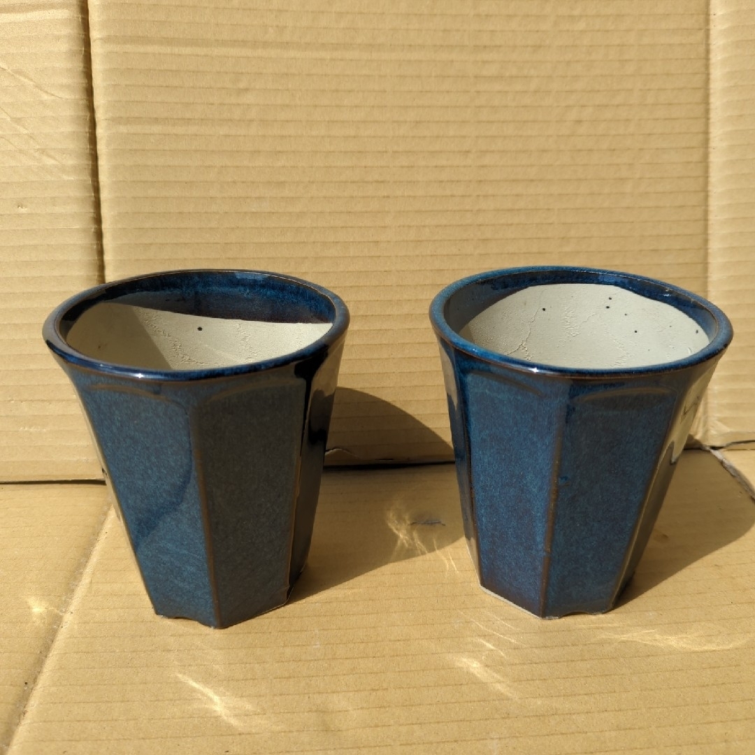 青い釉薬が美しい陶器鉢　4号　2個セット ハンドメイドのフラワー/ガーデン(プランター)の商品写真